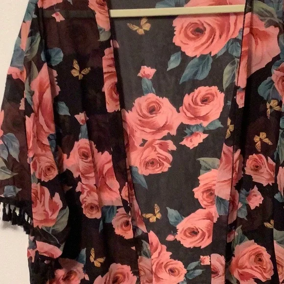 Rose KIMONO Plus Size 3X New out of Package - Picture 1 of 8